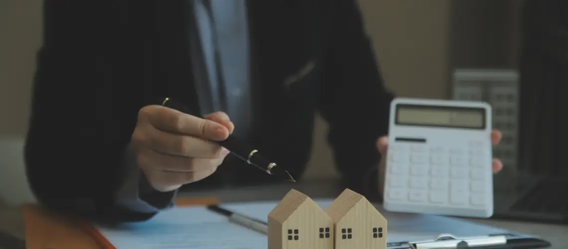 Professional valuer in Melbourne assessing residential property for accurate valuation